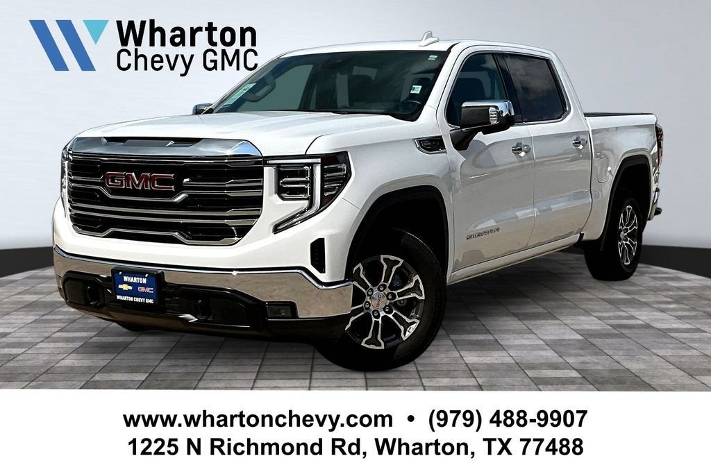 2025 GMC Sierra 1500 SLT in Summit White — front three-quarter view