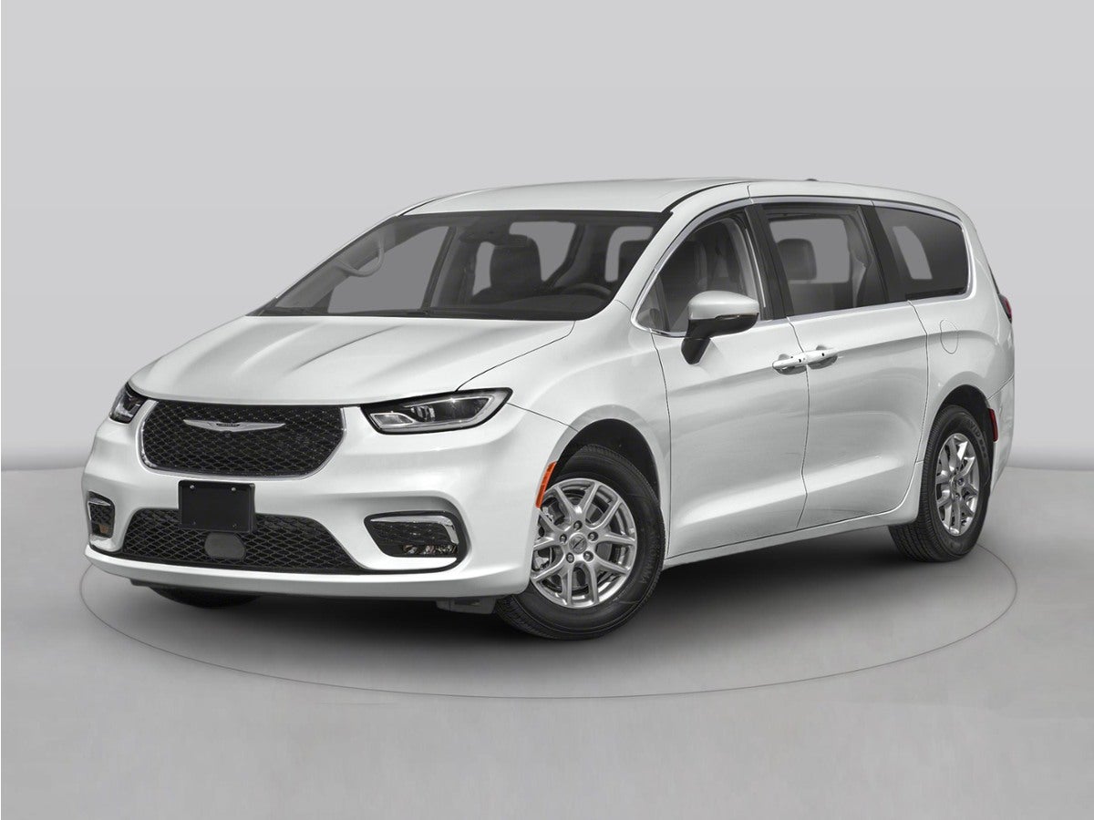2023 Chrysler Pacifica Touring L in Brilliant Black Crystal Pearlcoat — front three-quarter view
